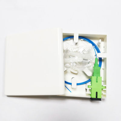 kaufen 1 Port-Sockel-Platte FTTH-Faser-Optikbeendigungs-Kasten Sc APC mit Zopf 1.5m Online-Herstellung