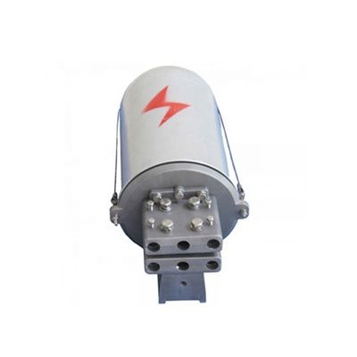 kaufen Aluminiumlegierung Metall Verbindungskiste für 2 In 2 Out Kabel-Ports 48 Kerne Pole Aerial montiert Online-Herstellung