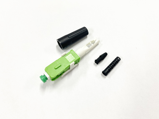 kaufen Schnellverbinder SC APC IL 0,3dB mit Pusher Faseroptik Schnell-Schnellverbinder für 3mm runde FTTH-Drop-Kabel Online-Herstellung