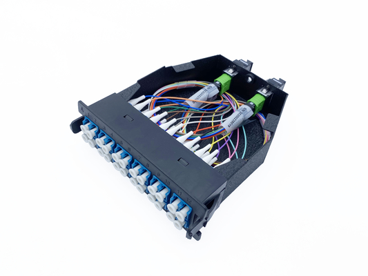 kaufen 8 der Faser-MPO Hydra-Kabel APC Kassetten-des Modul-G657A2 LSZH Online-Herstellung
