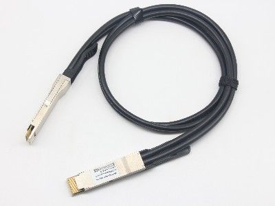 400G QSFP112 Passive Direct Attach Kupfer-Twinax-Kabel 2M Abstand 1m 2m 3m Konformitätsstandards RoHS/CE/FCC